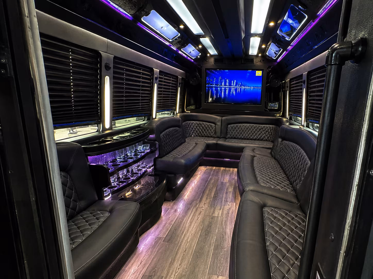 Rent a Bus to Roadrunner