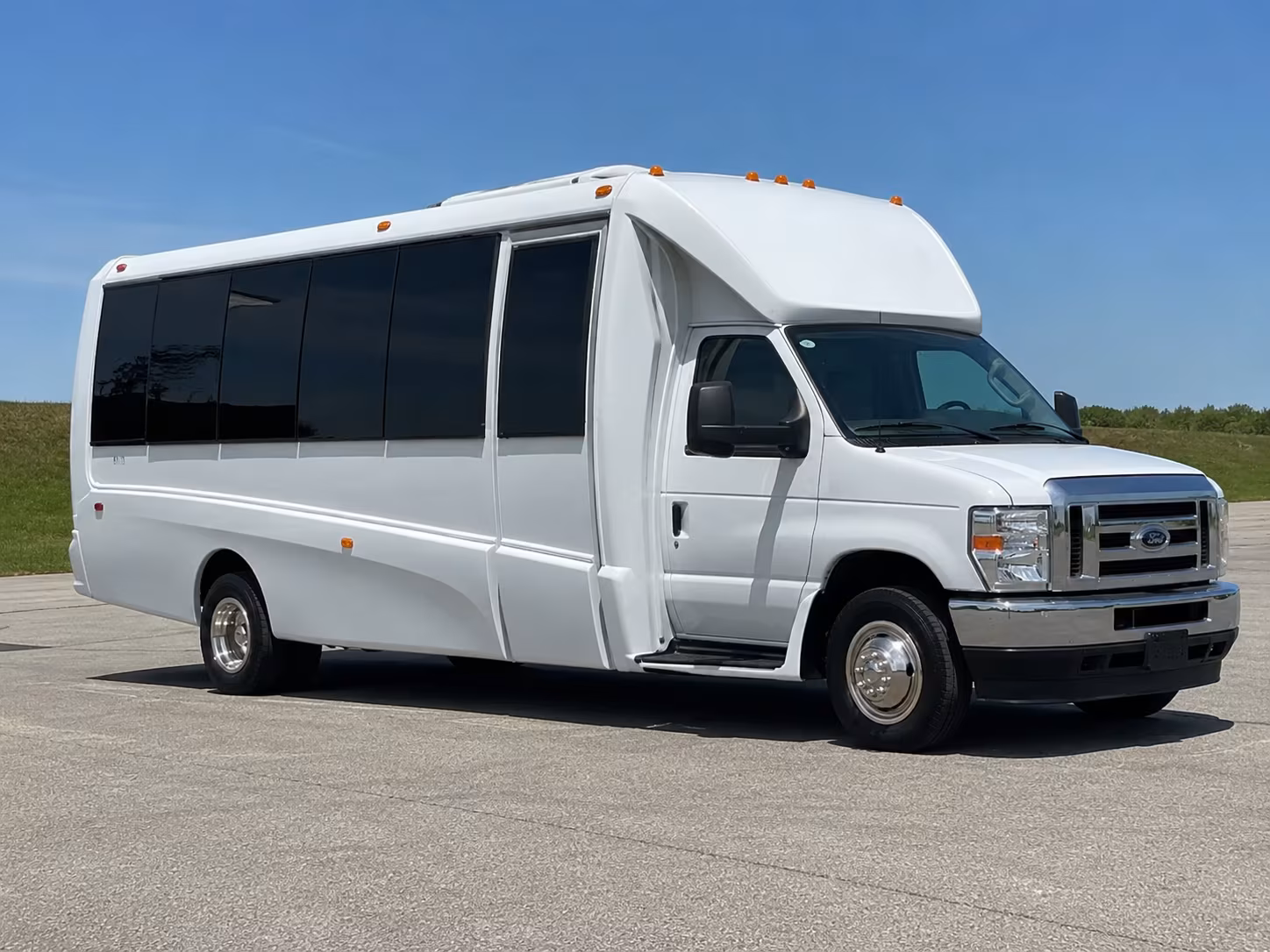 Cambridge Bachelor & Bachelorette Transportation