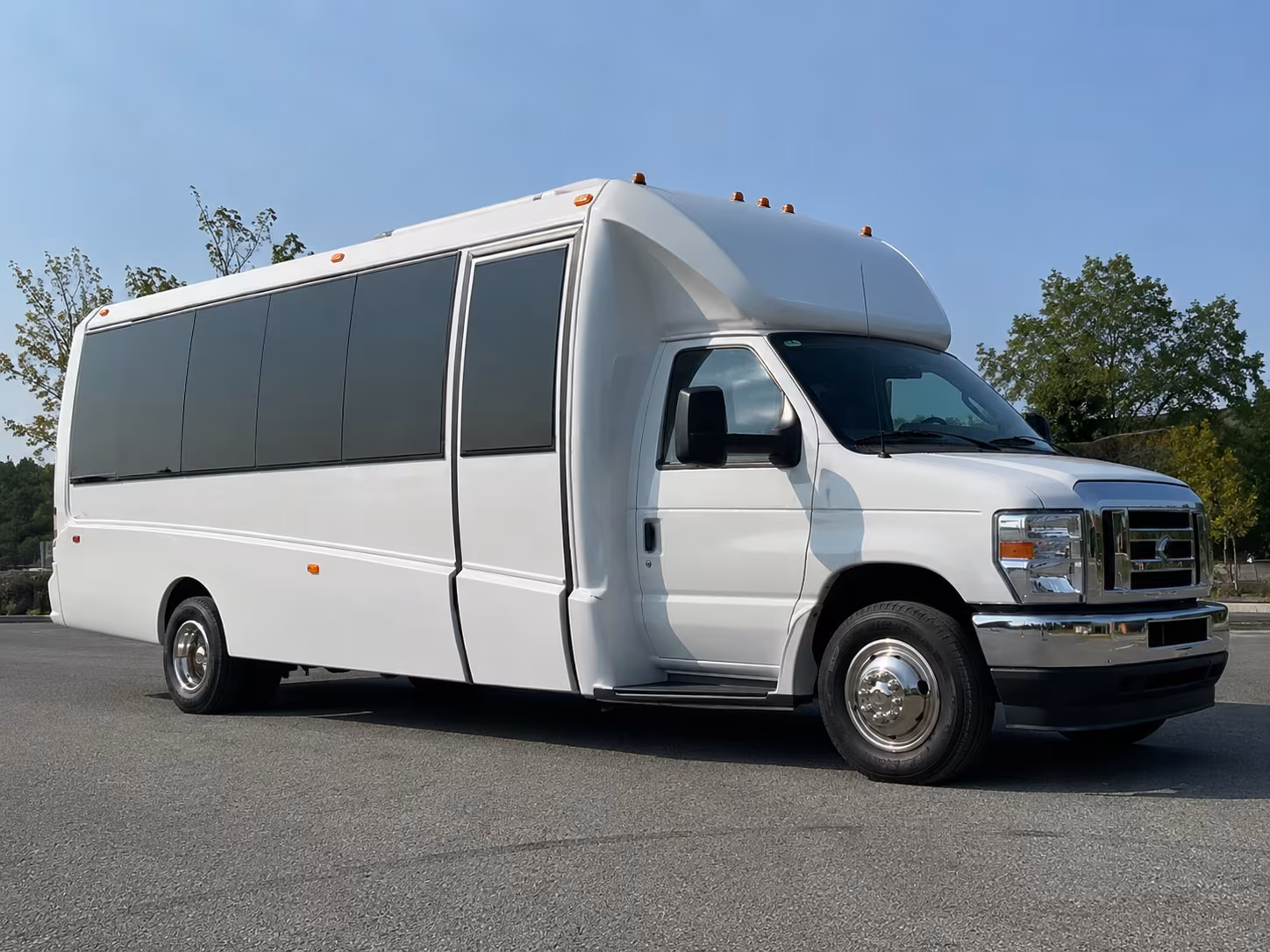 Cambridge Birthday, Sweet 16, & Quinceañera Transportation pickup coordination