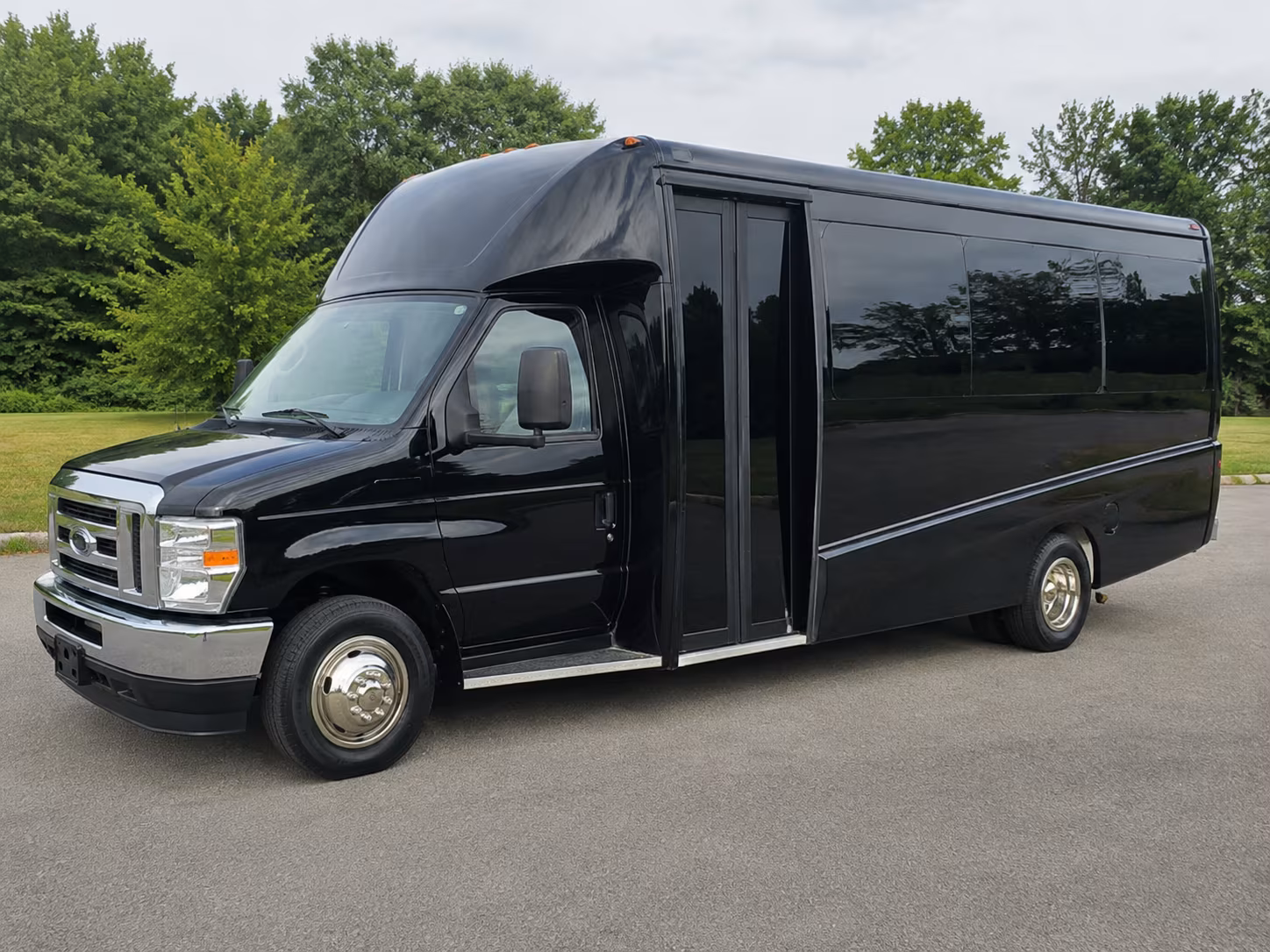 Waltham School Event & Field Trip Transportation